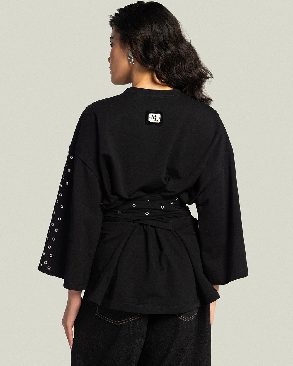 The Multi-Way Eyelets T-shirt Noir