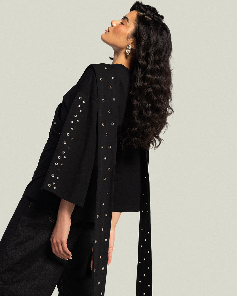 The Multi-Way Eyelets T-shirt Noir