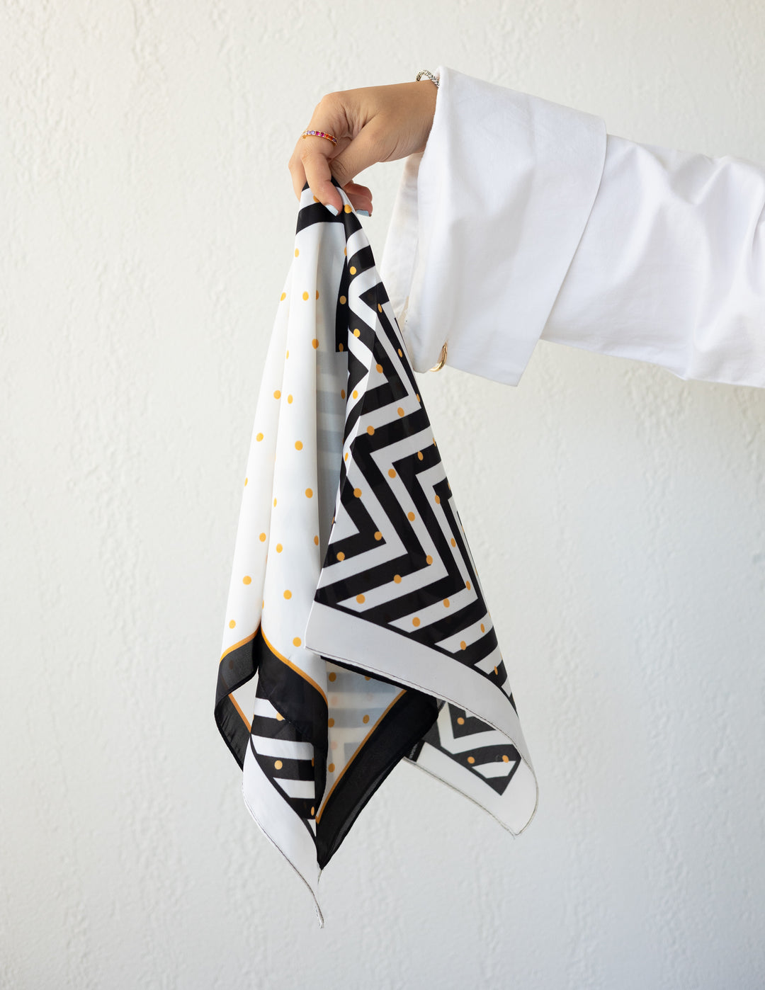 Polka Pulse Black&White Square Scarf