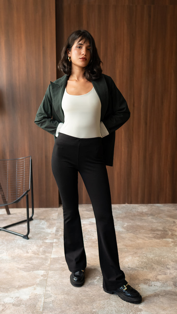 The Essential Flare Leggings