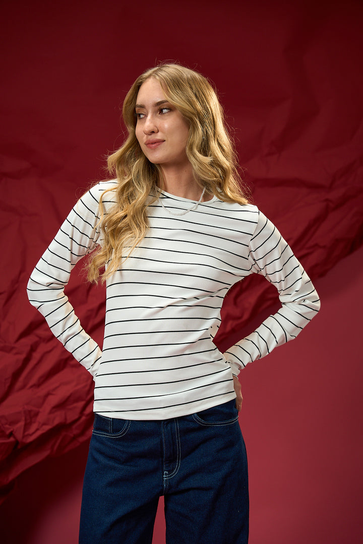 Full Sleeved Cotton WhiteXBlack Top