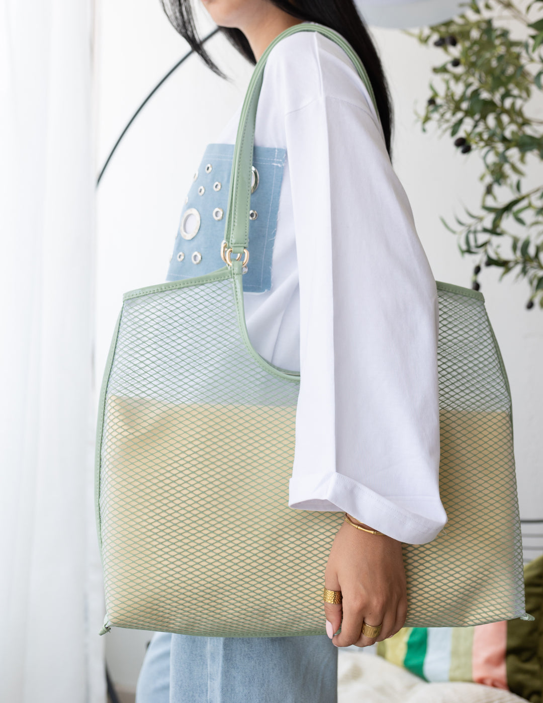 Mesh Tote Bag In Pistachio