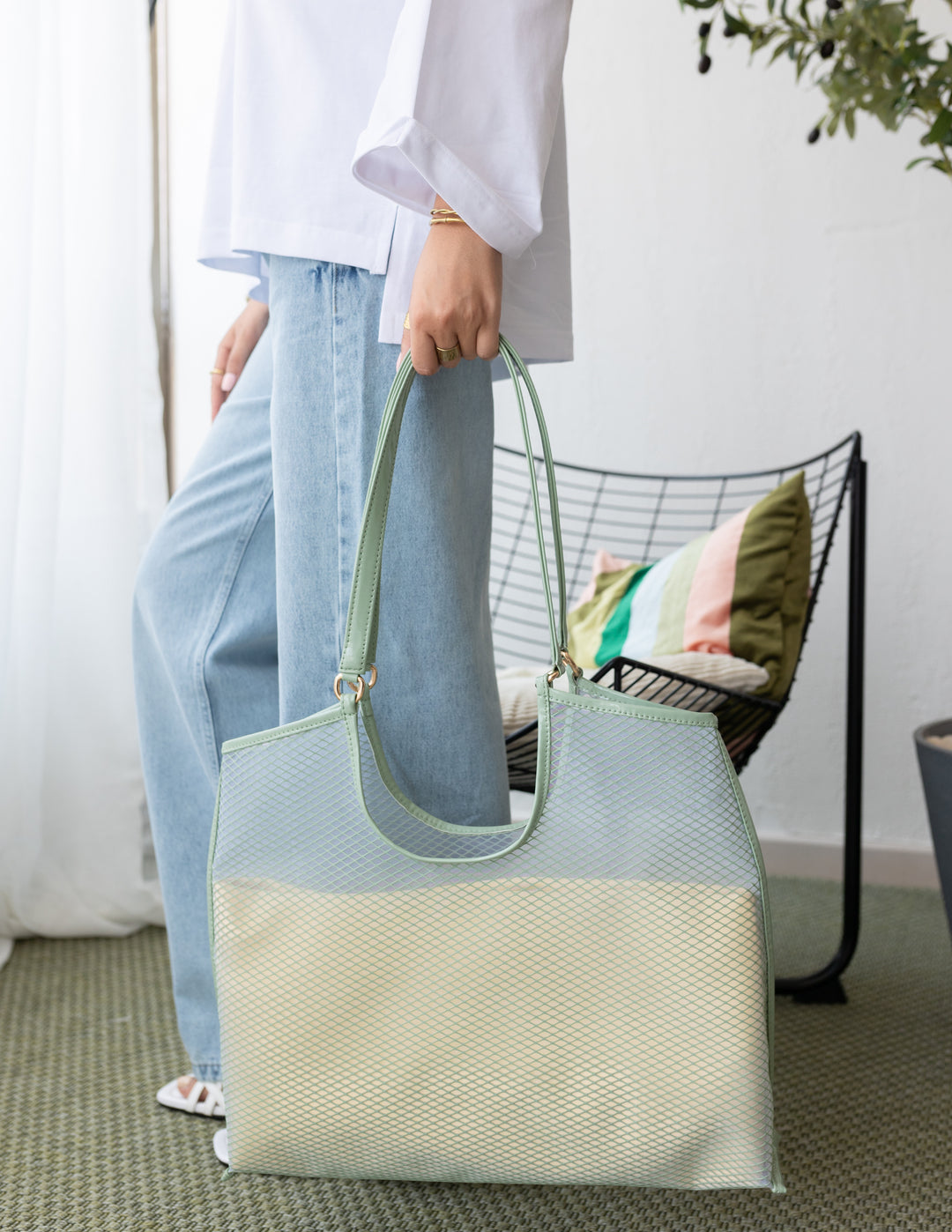 Mesh Tote Bag In Pistachio