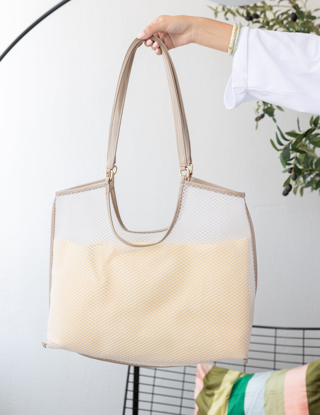 Mesh Tote Bag In Nude