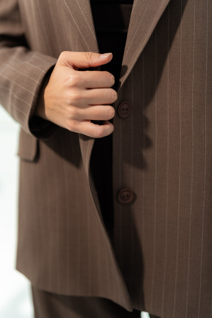 The Power Stripe Blazer - Choco
