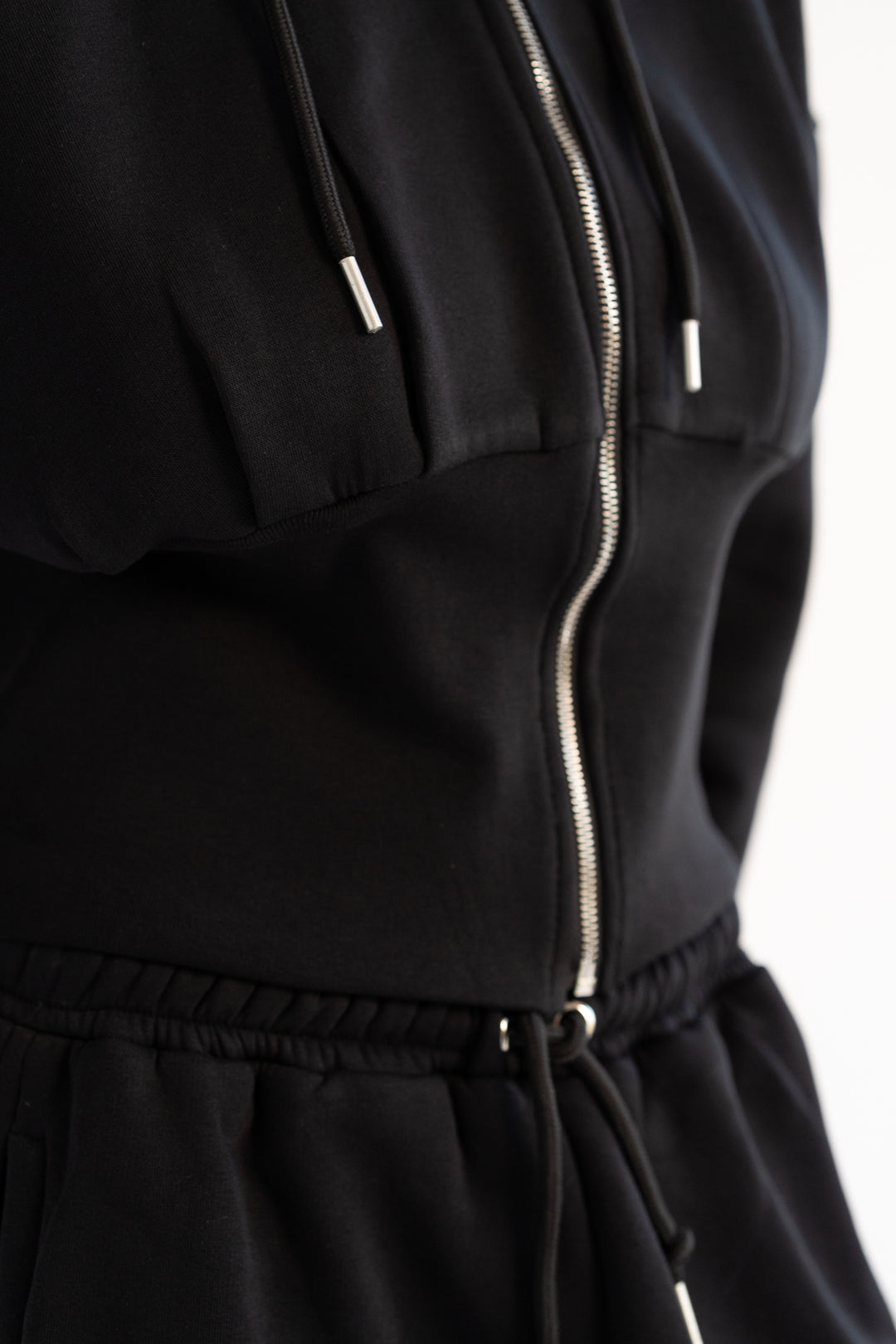 The Long Waist Hoodie - Black