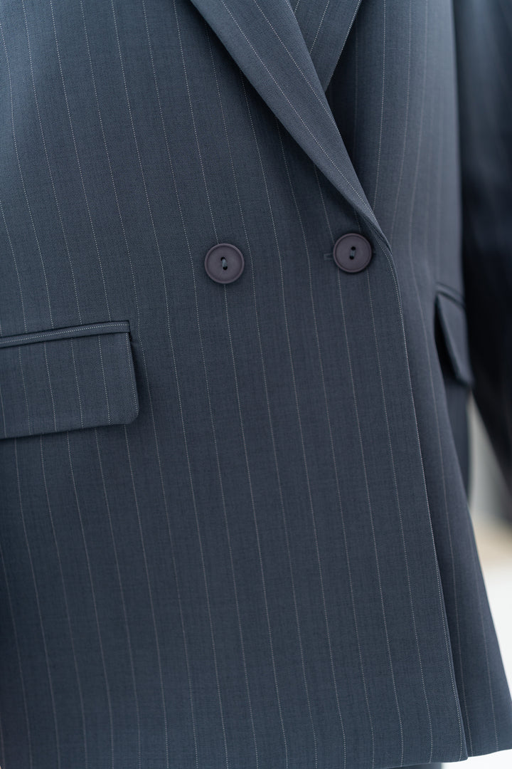 The Power Stripe Blazer - Grey