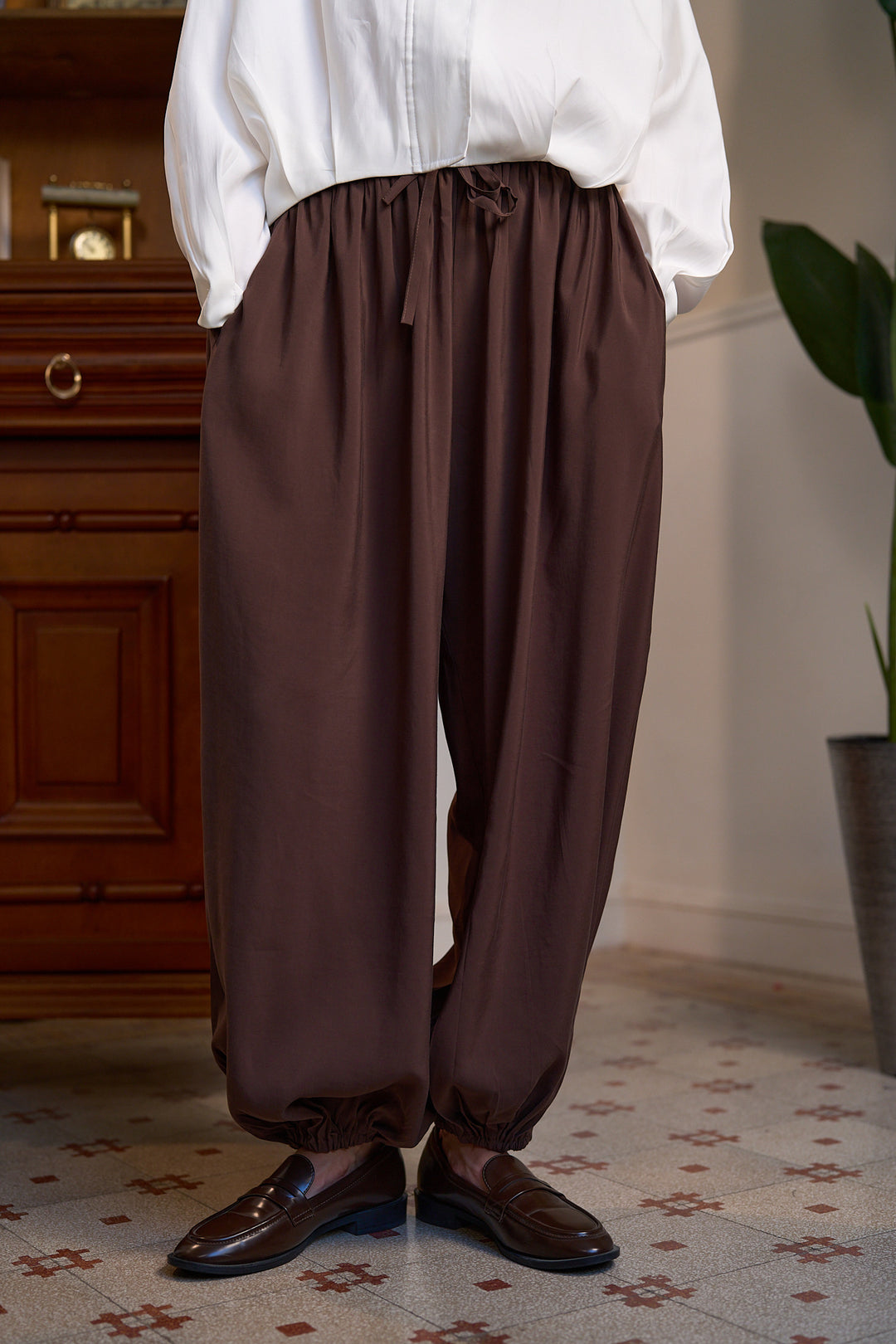 The Ease Pants - Mocha