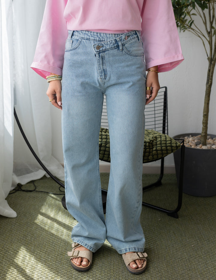 Cross Waist Light Jeans