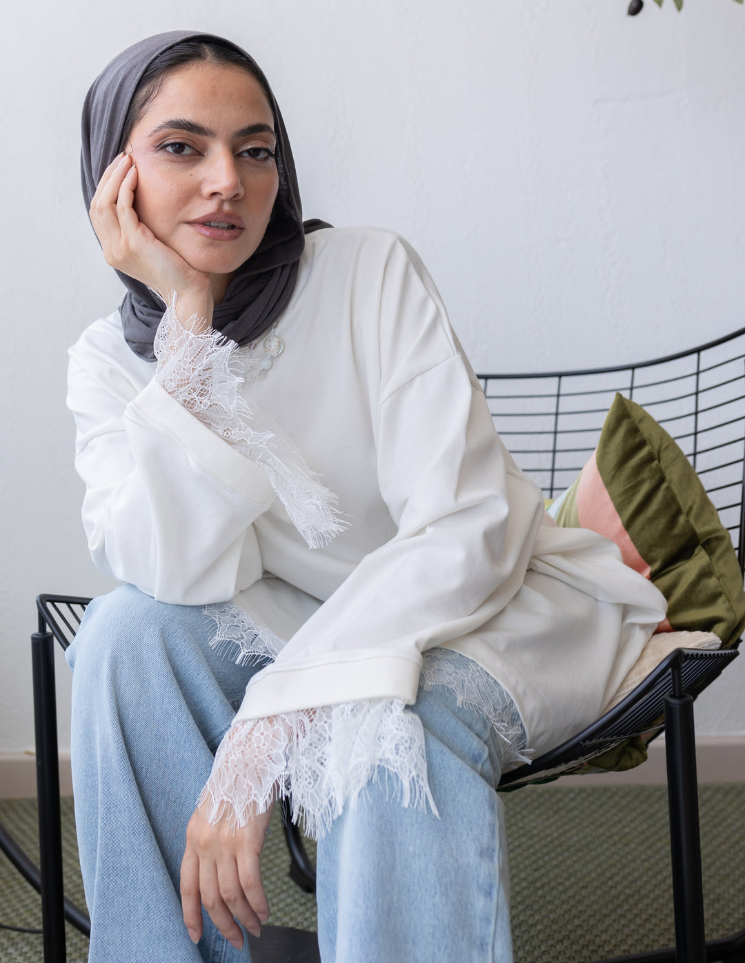 Basic Denttelle White Shirt