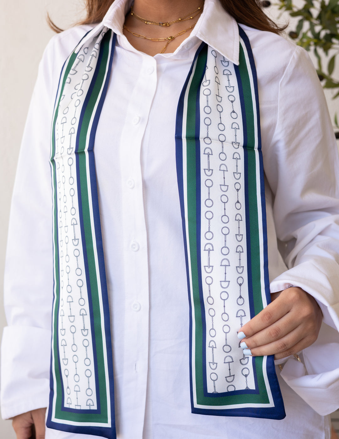Emerald Links Caravate Scarf