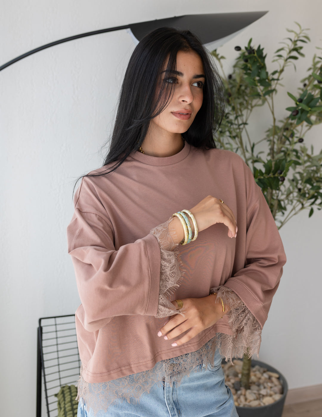 Peach Brown Cropped Dentelle T-shirt