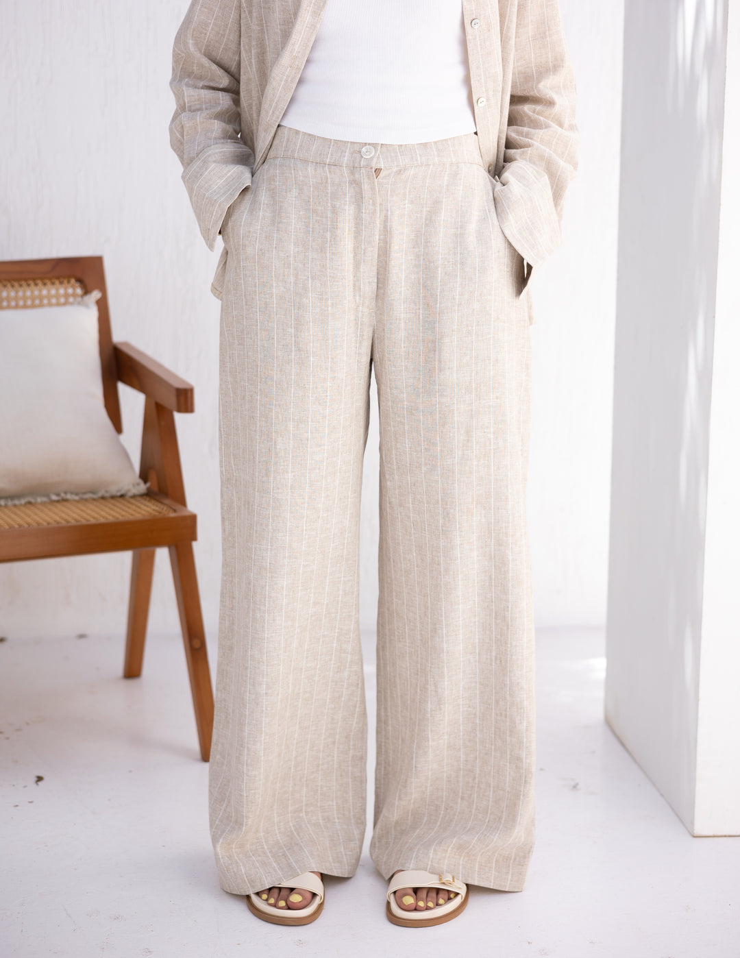 Linen Stripes Tailored Trouser